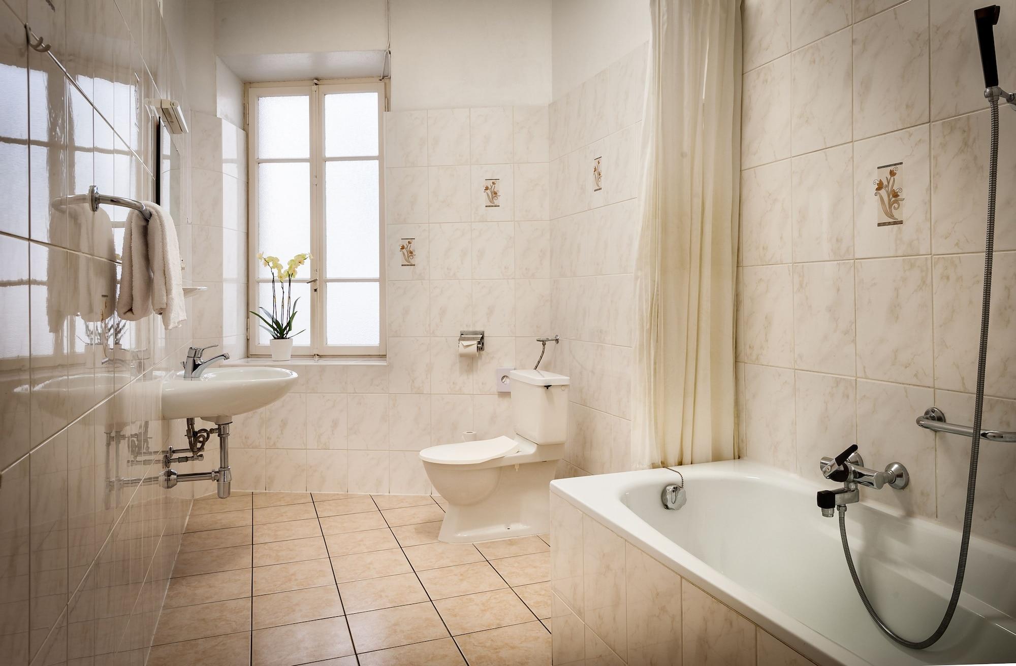 Easyrooms Dell'Angelo 로카르노 외부 사진